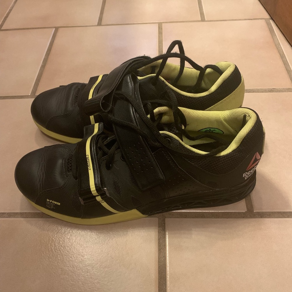 Women’s Reebok CrossFit lifting sneakers